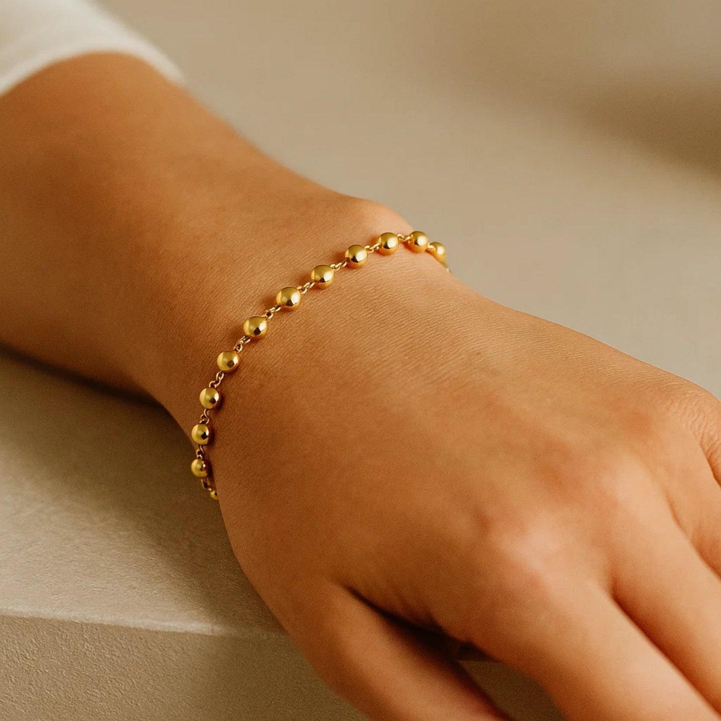 14K Yellow Gold Polished Pebble Bead Bracelet (6.00 mm)
